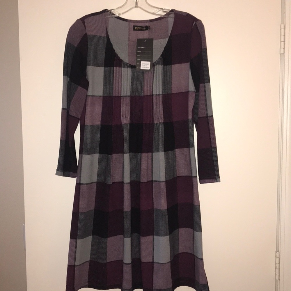 Burgundy check pin-tuck empire waist tunic dress